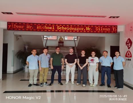 德國(guó)客戶來(lái)訪健達(dá)公司