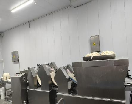 面食車間新設備完成調(diào)試并正式投用